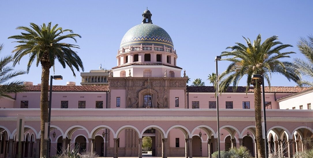 old pink courthouse in Tucson